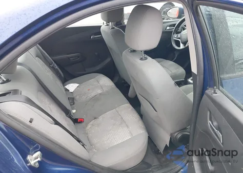 2014 Chevrolet Sonic Ls Auto z USA, uszkodzony, nr VIN 1G1JA5SH0E4142360